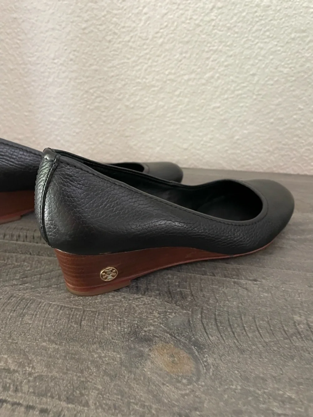 Tory Burch Black Leather Rounded Toe Wedge Pumps